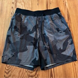 Lululemon T.H.E. Linerless 7” Short